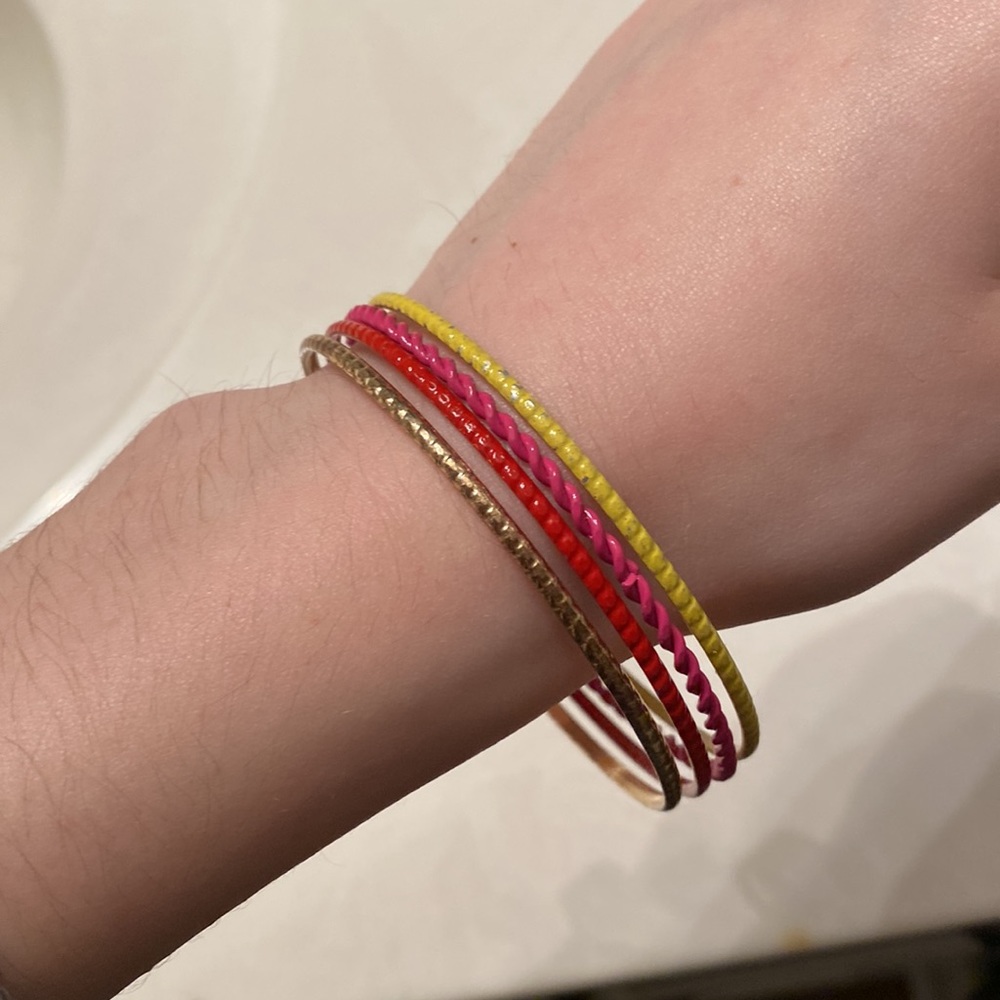4 Piece Multicolor Bangle Set - Picture 3 of 4